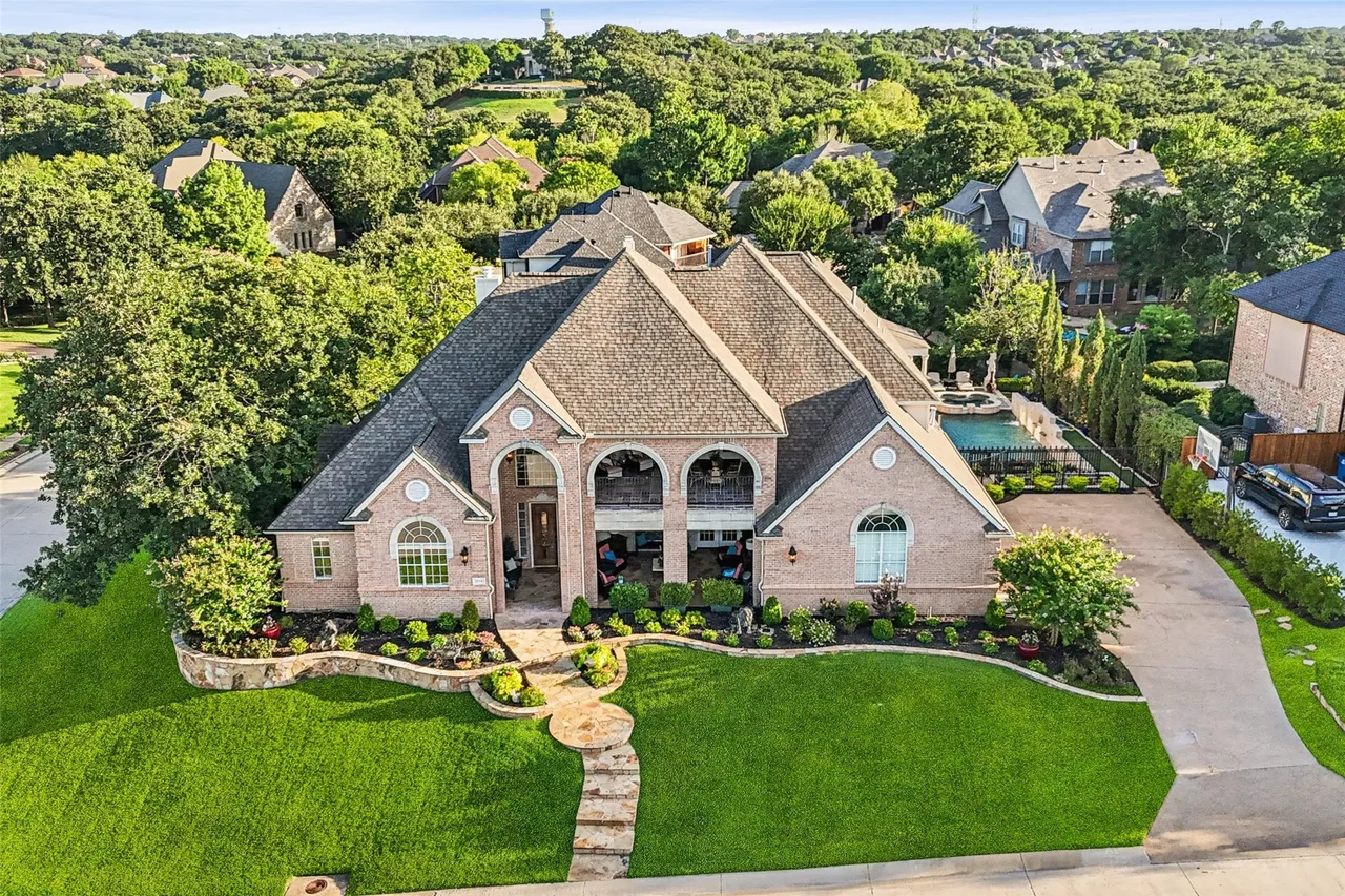 3113 OVERLOOK CIR